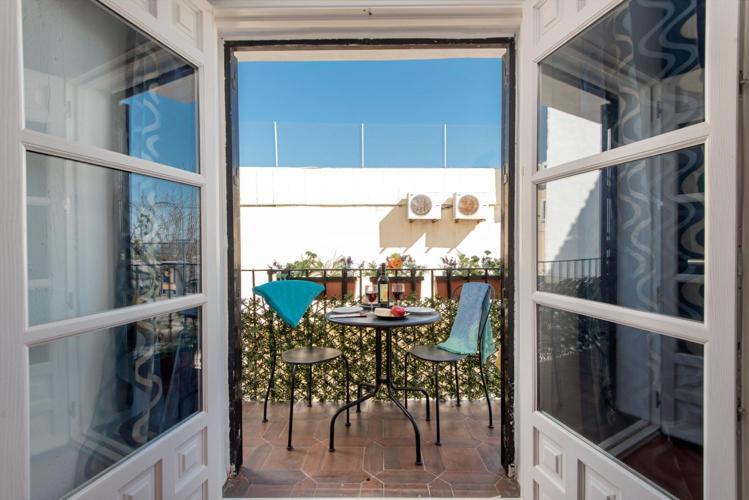 Beautiful Spanish Apartment In Торемолинос Екстериор снимка