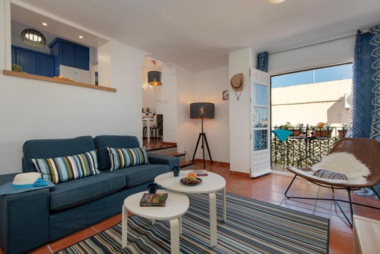 Beautiful Spanish Apartment In Торемолинос Екстериор снимка