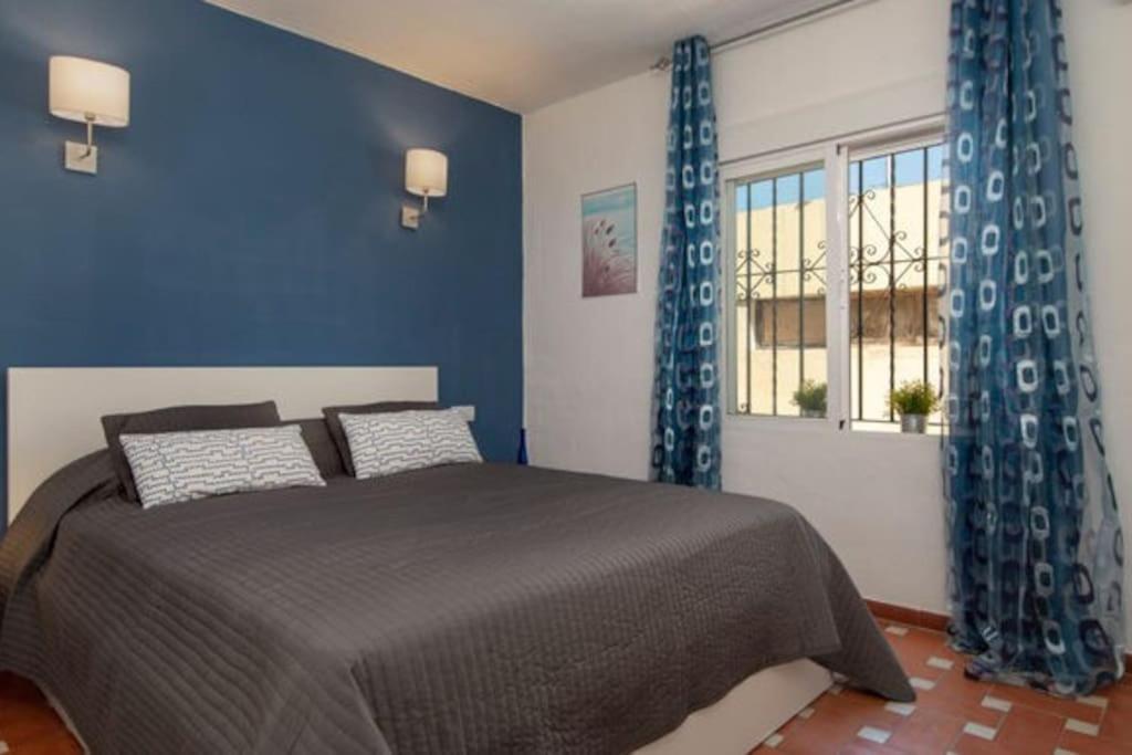 Beautiful Spanish Apartment In Торемолинос Екстериор снимка