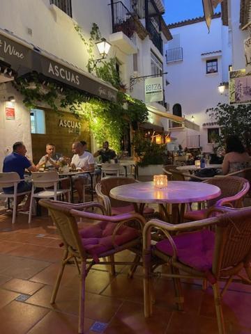 Beautiful Spanish Apartment In Торемолинос Екстериор снимка